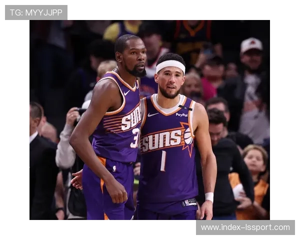 国王7连败跌至西部第十四,布朗教练帅位岌岌可危 国王7连败跌至西部第十四,布朗教练帅位岌岌可危